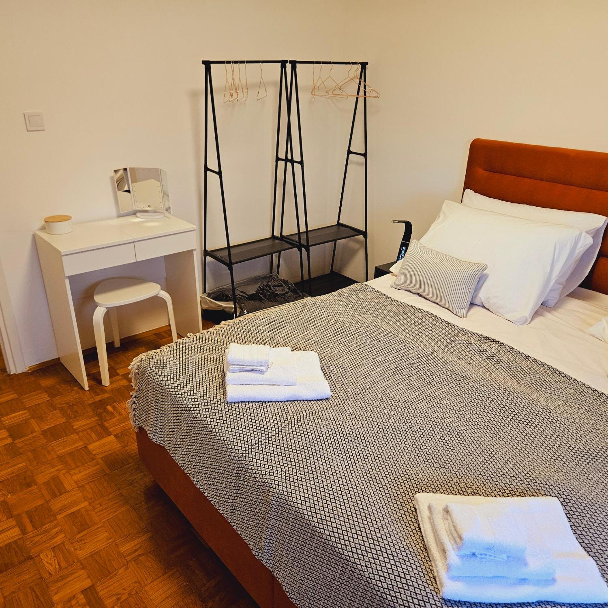 Apartman Dory Zagabria Esterno foto